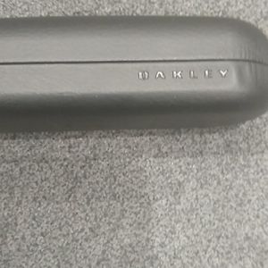 Oakley sunglasses case